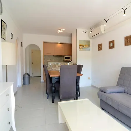 Apartment Magda Park J 2 B *